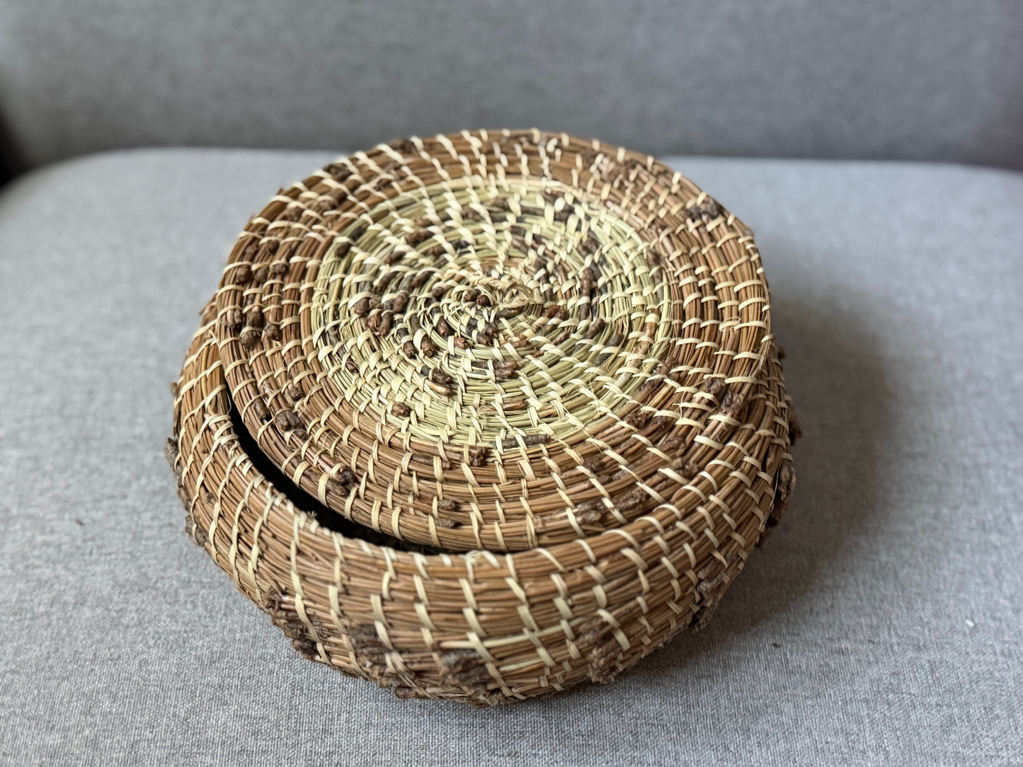 Coulter pine / California fan palm basket from Baja California