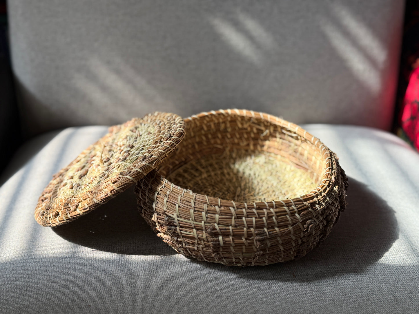 Coulter pine / California fan palm basket from Baja California