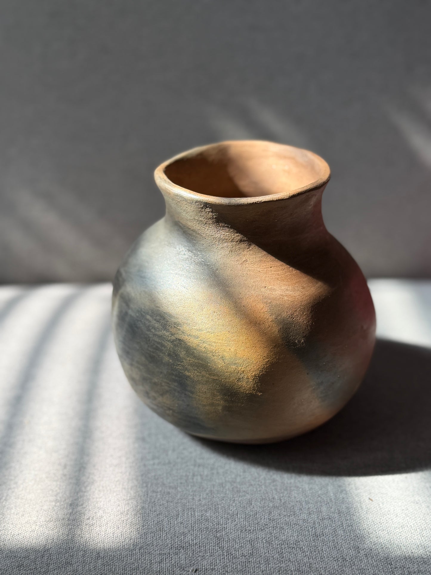 Clay olla pot from Baja California
