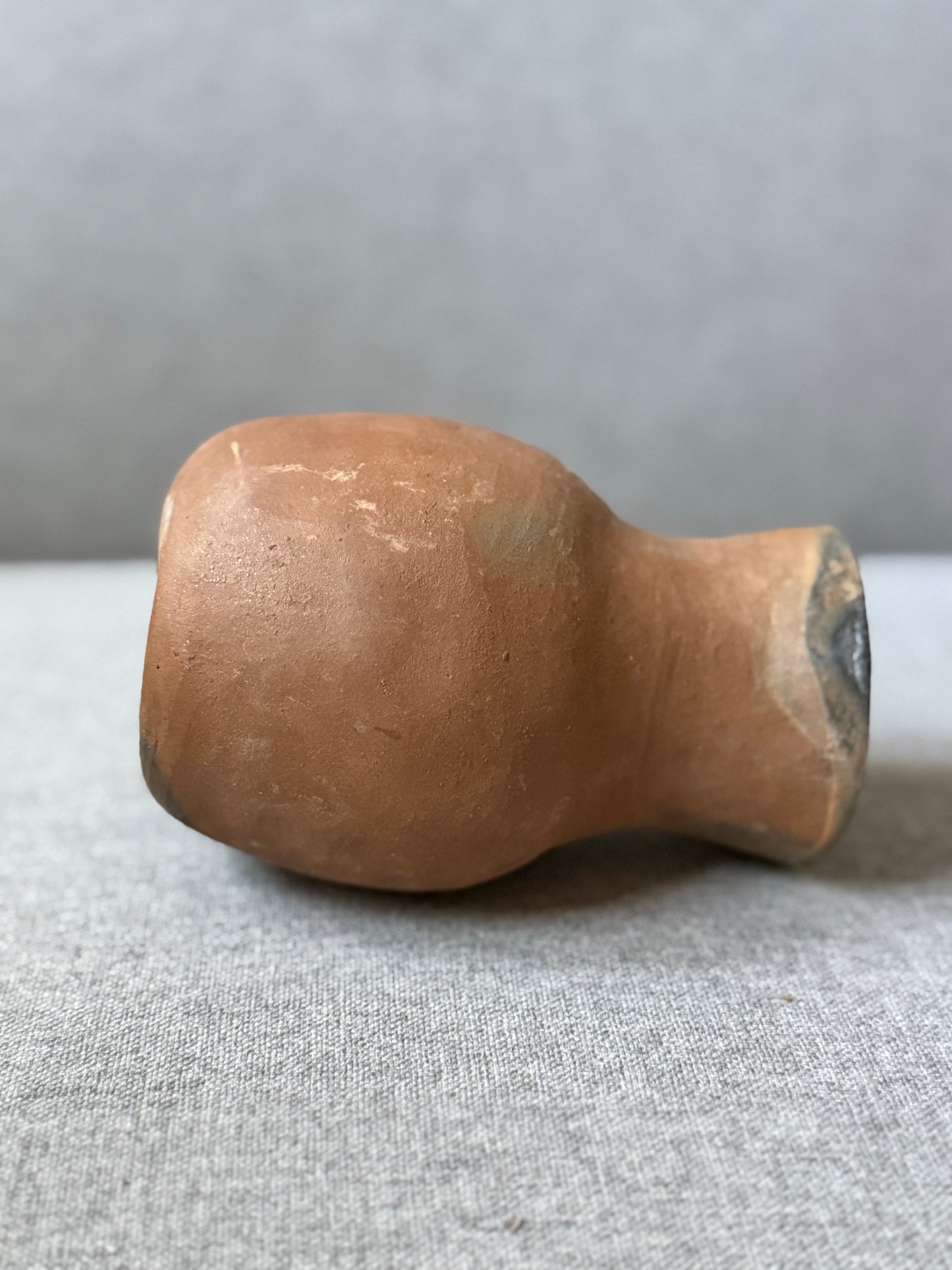 Clay olla pot from Baja California
