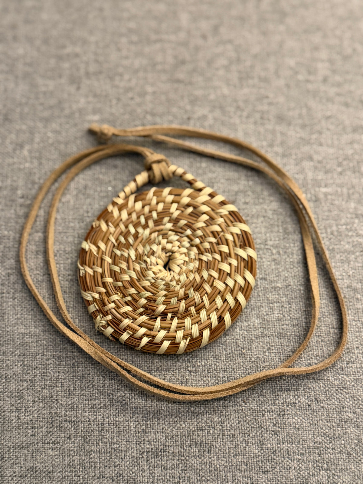 Coulter pine pendant with palm necklace from Baja California (E)