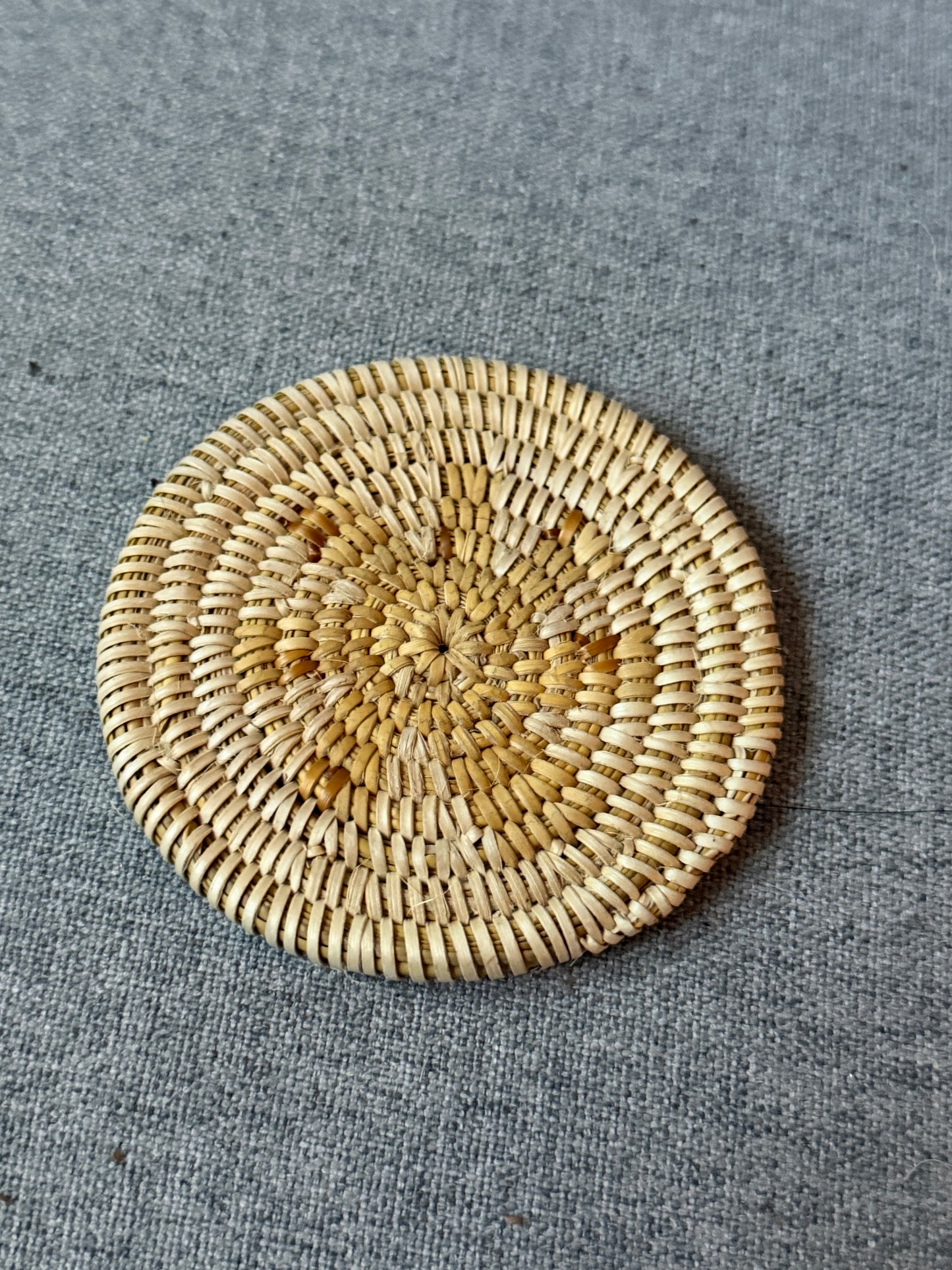 Hand made Juncus and deergrass open tray basket from Baja California