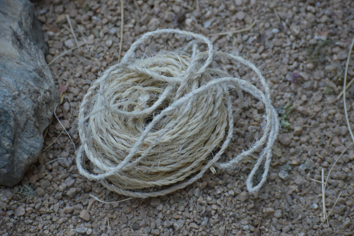 Mojave yucca fiber net, bag.